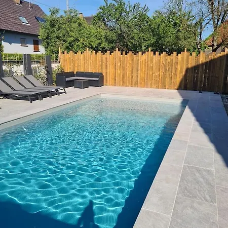 Prive Dans Avec Piscine * Dalhunden