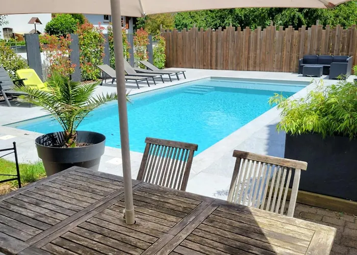 Privé Dans Avec Piscine * Dalhunden
